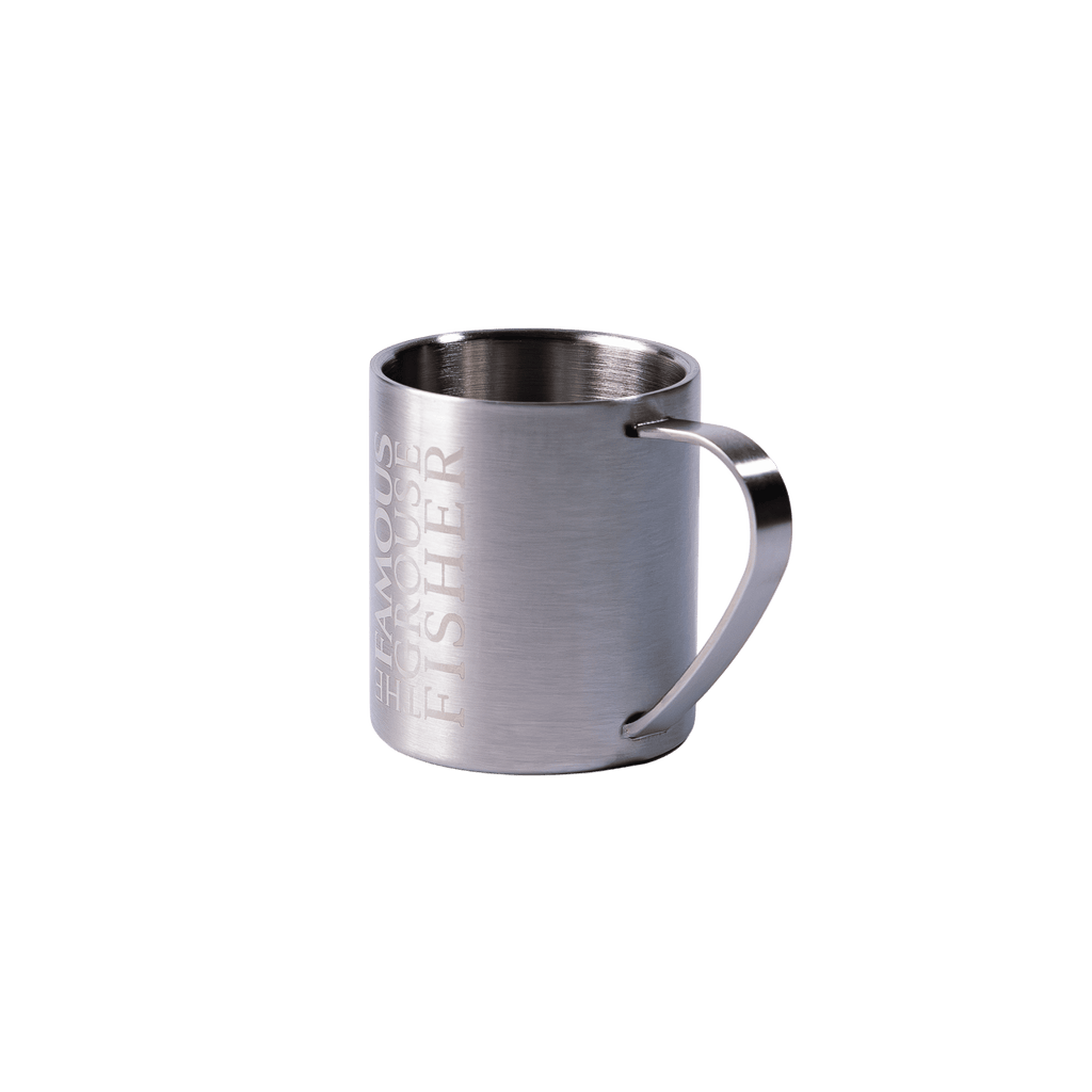 The Famous Grouse, Fisher-kollektionen. Mugg i rostfritt stål med handtag och graverad logotyp.